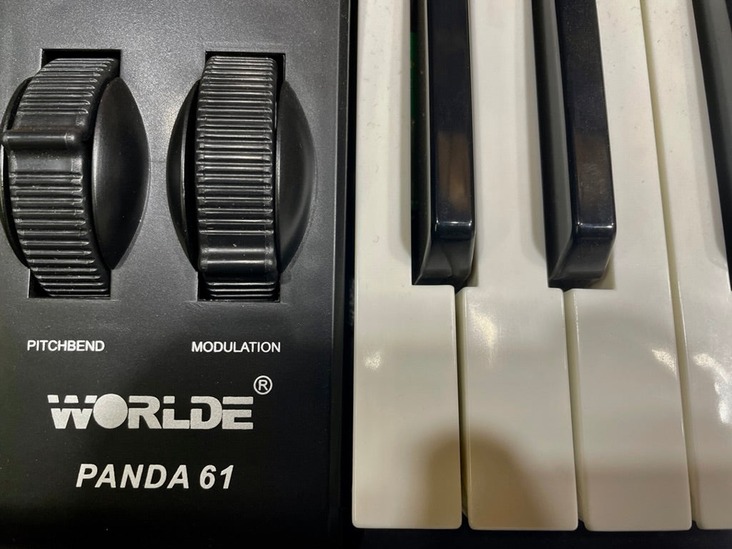 Worlde PANDA61 Portable 61key - USB MIDI Keyboard Controller 8 Backlit Trigger Pads