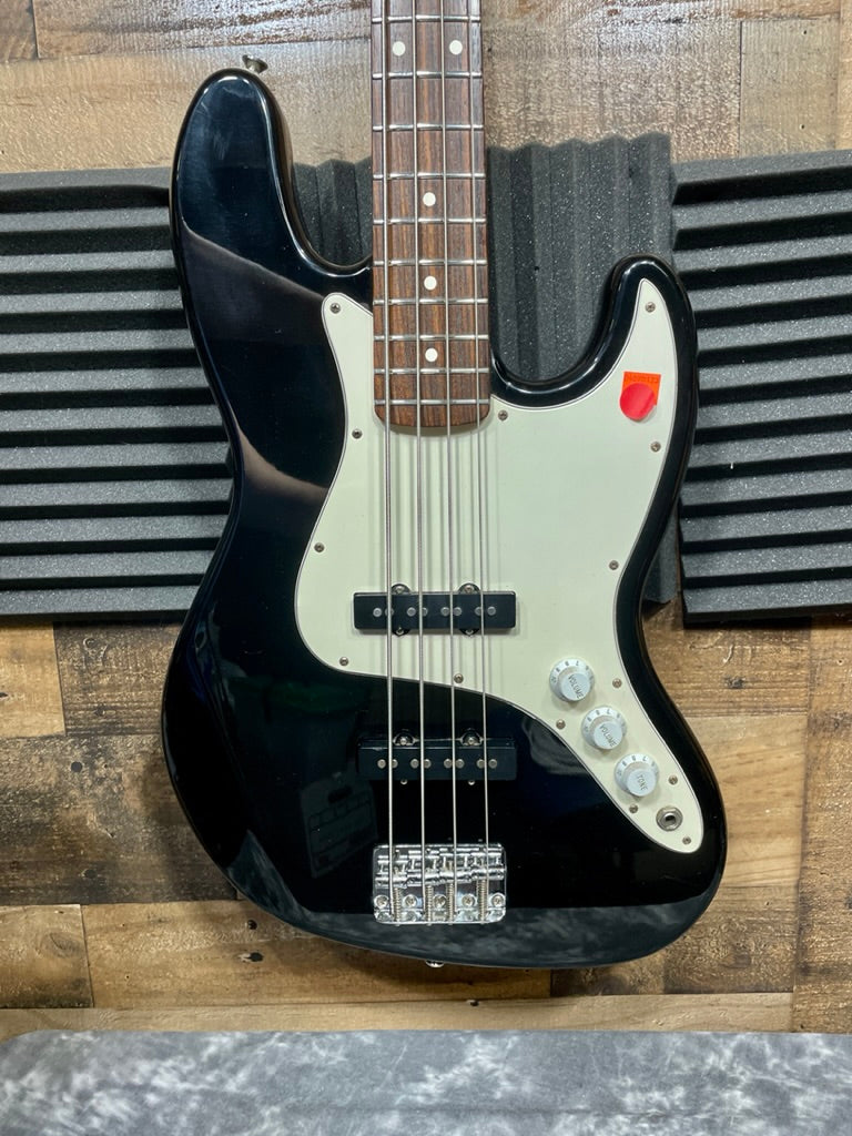 1997 Fender MIM Jazz Bass