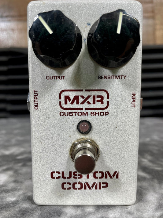 MXR CSP202 Custom Comp 2010s - White